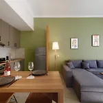 Callista Living Iii